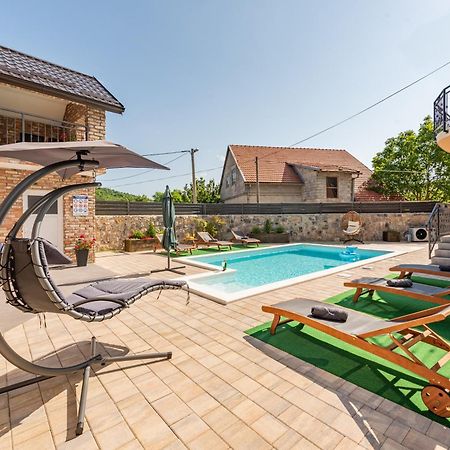 Apartman Toni Gracac  Bagian luar foto