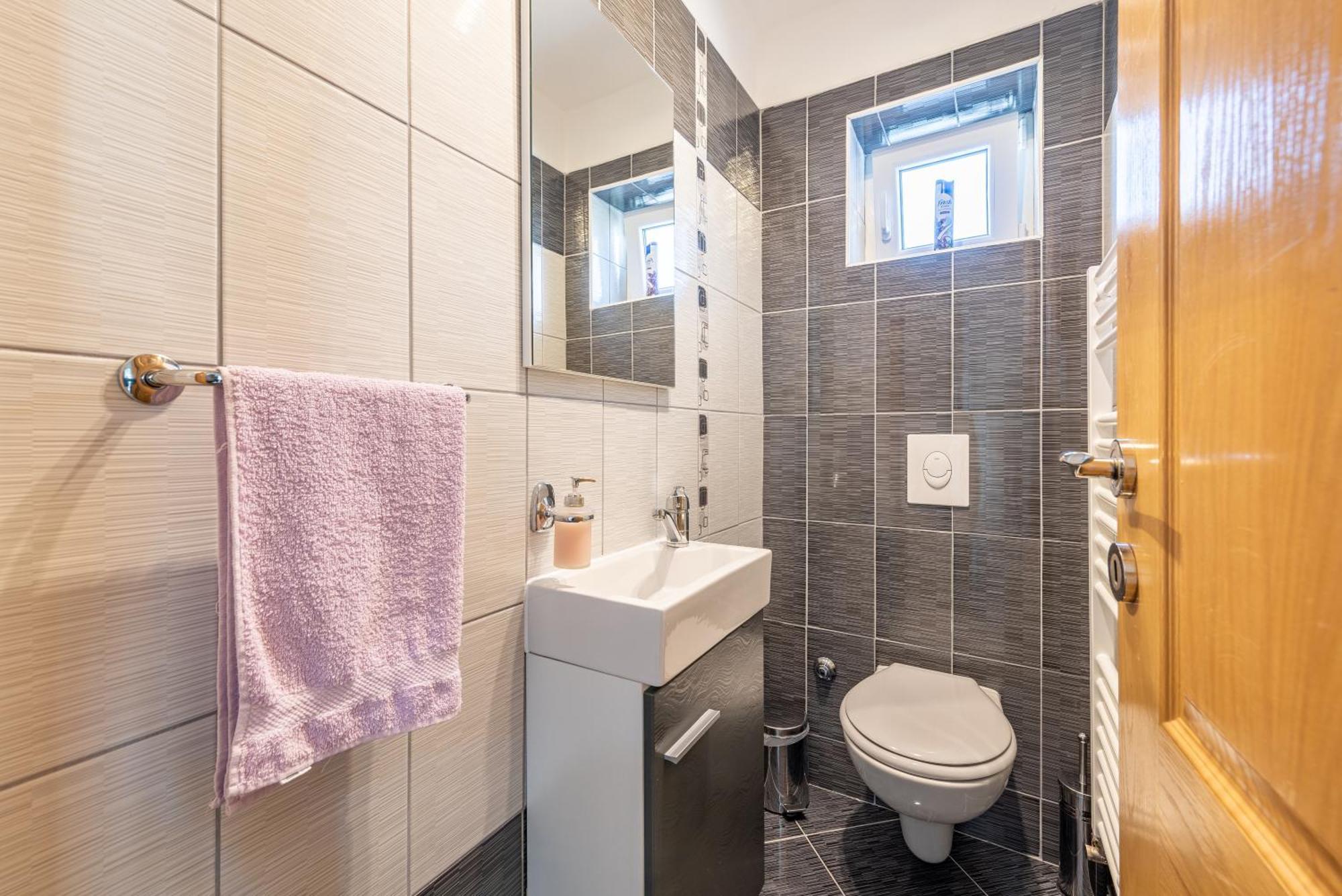 Apartman Toni Gracac  Bagian luar foto