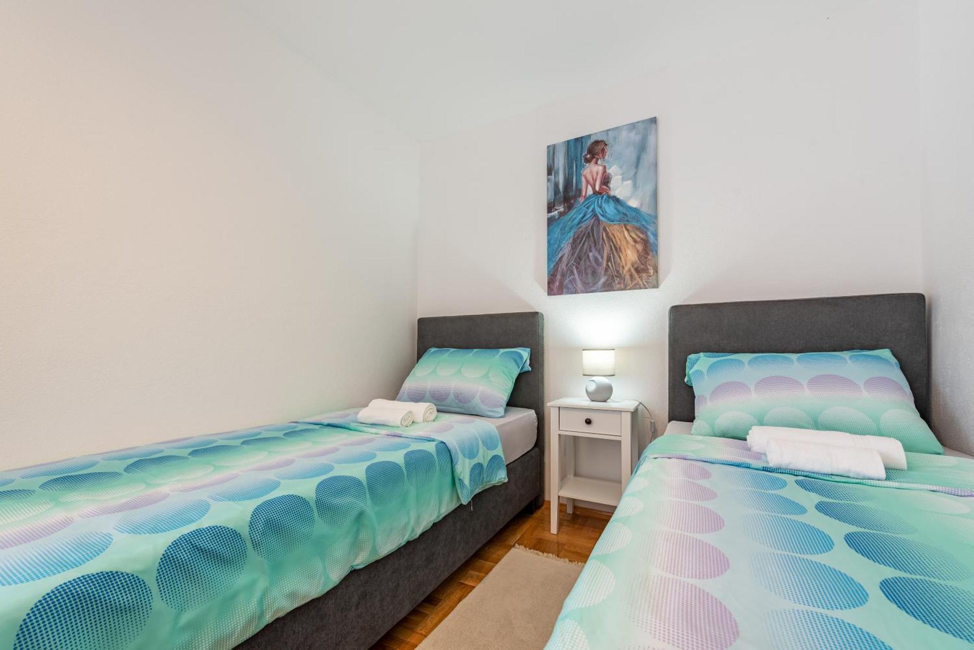 Apartman Toni Gracac  Bagian luar foto